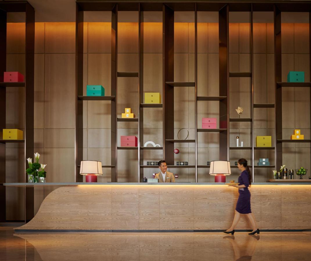 Hotel Amari Spice Penang Bayan Lepas Exterior foto The hotel's lobby
