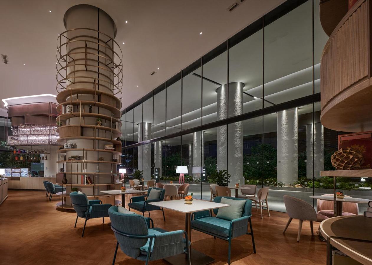 Hotel Amari Spice Penang Bayan Lepas Exterior foto The Lounge at KLIA