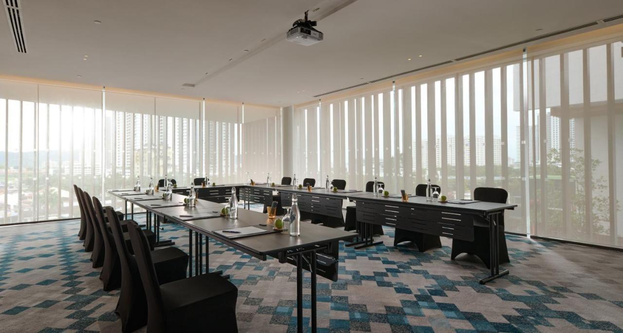 Hotel Amari Spice Penang Bayan Lepas Exterior foto Meeting room